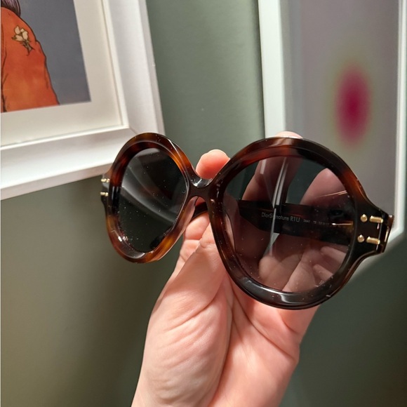 New DIOR DIORSIGNATURE R1U 26A1 Havana/Smoke Gradient 57-17-140 Sunglass… - Picture 6 of 8